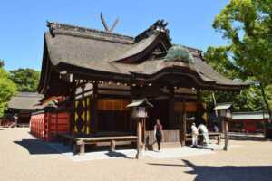 住吉大社（大阪府大阪市）第二本宮幣殿 桁行は三間。　　